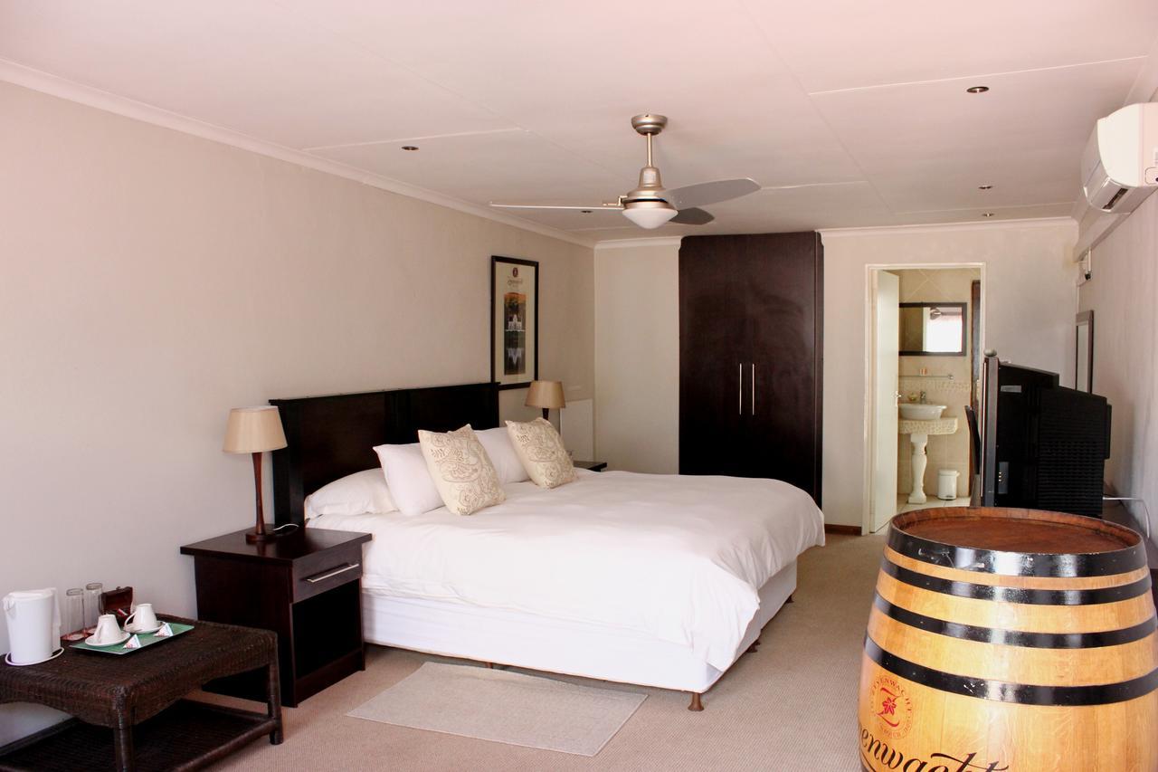 The Lazy Grape Guest Lodge & Spa Benoni Eksteriør bilde